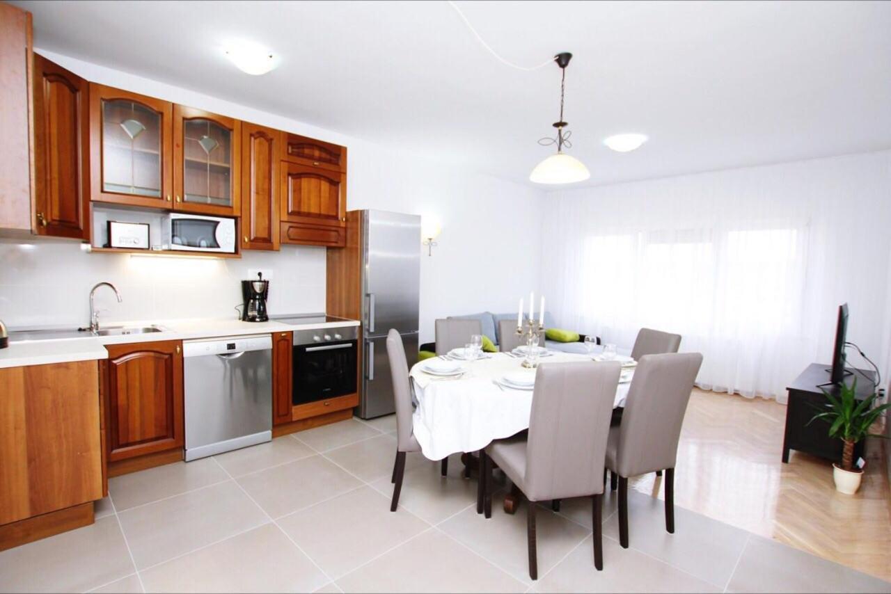 Apartmant Milan Trogir Exterior photo
